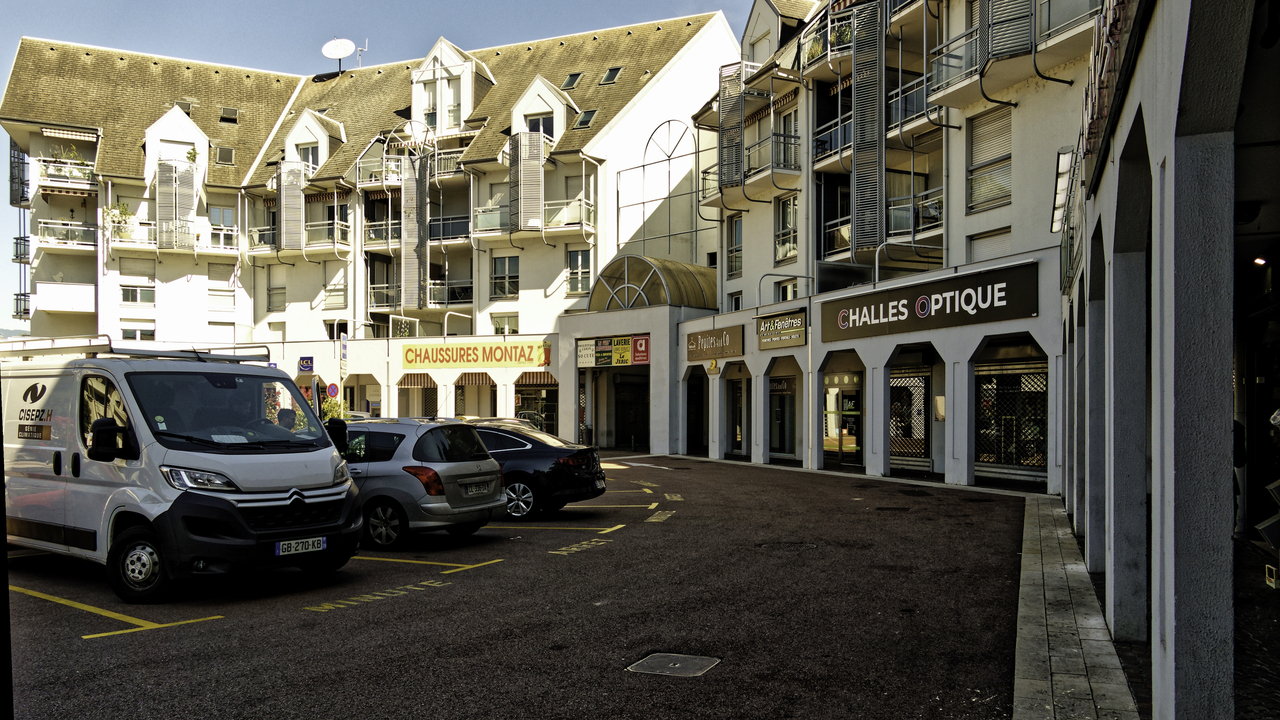 20250825-100425•Chateau Hotel•Challes-les-Eaux•Auvergne-Rhone-Alpes•France